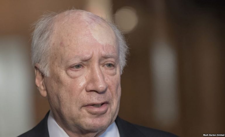 KONTEKSI I EMRIT/ Nimetz do të vizitojë Athinën dhe Shkupin