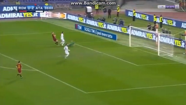 VIDEO/ Roma ngushton diferencën ndaj Atalantës, Dzeko mposht Berishën