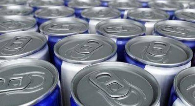 Pijet energjike dhe efektet e rrezikshme tek të rinjtë