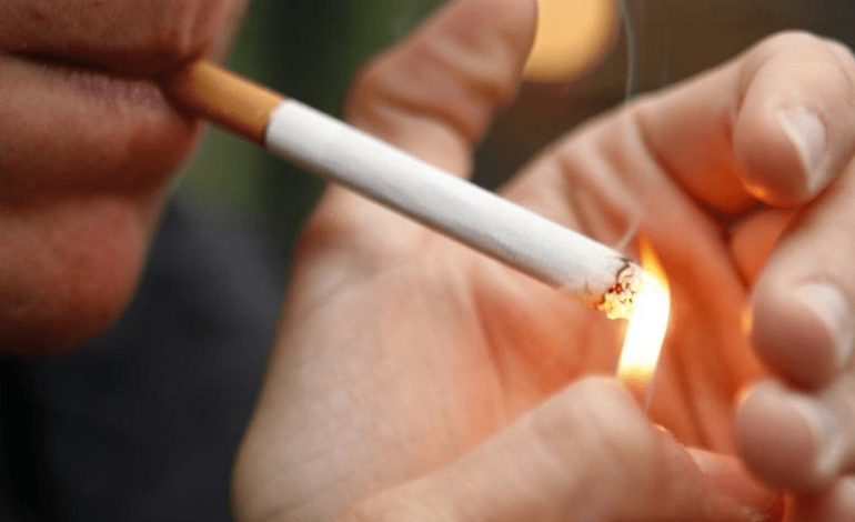 Ministrja Manastirliu bën paralajmërimin e fortë: Zero tolerancë për duhanin