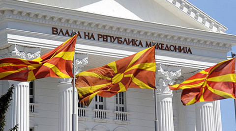 Qeveria e Maqedonisë synon të përfshijë opozitën në procesin e emrit