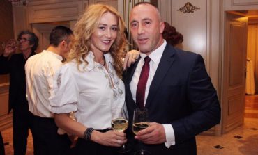 "Plasi" në Kosovë. Kryeministrit Ramush Haradinaj dhe bashkëshortes, u refuzohen vizat për në Amerikë