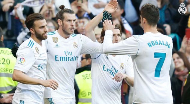 Real Madridi ‘përdhos’ La Corunan, fitore dhe ‘kërcënim’ për Barcelonën