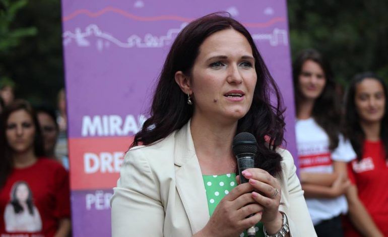 Kryebashkiakja apel prekës për 22-vjeçarin me një sëmundje të rëndë: Ai ka probleme me …
