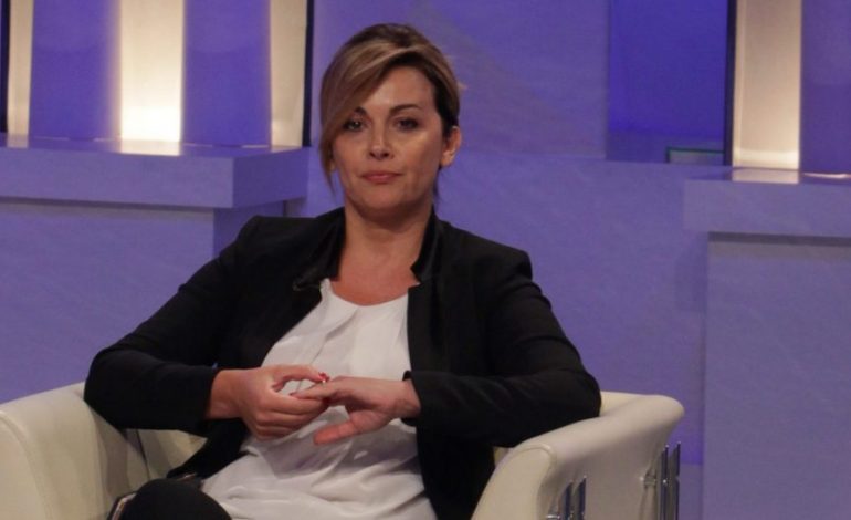 PADIA/ Rovena Gashi zbardh bisedën me Arta Markun: Shkarkimin ma thanë jashtë orarit zyrtar