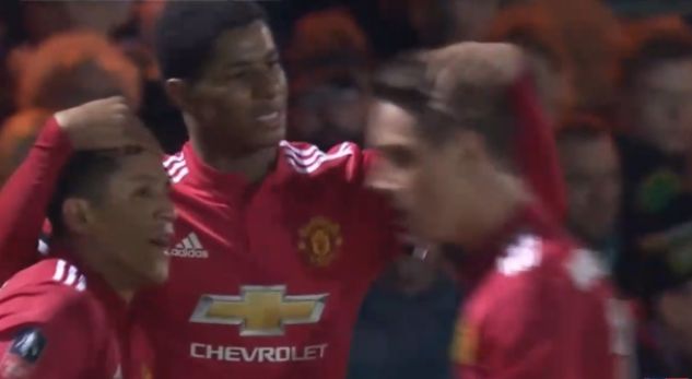 VIDEO/ United në avantazh ndaj Yeovil, Sanchez fantastik në debutim