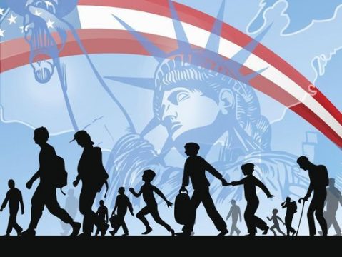 SHBA do t’u japë shtetësinë amerikane 1.8 milionë EMIGRANTËVE të paligjshëm. Por ka një kusht!