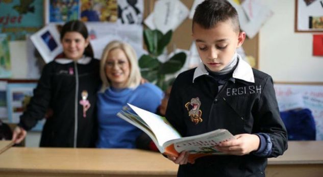 “3 lëndë për 6 orë”, ministrja Lindita Nikolla, në seancë dëgjimore mbi mënyrën e zbatimit në shkollë