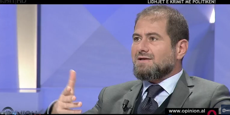 (VIDEO) Gara për kreun e FSHF-së, Shkullaku: PS ka dalë për të mbledhur vota lart e poshtë