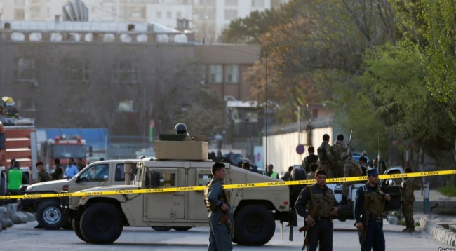 Sulm terrorist në Kabul, mbi 95 persona të vdekur dhe qindra të plagosur (FOTO)