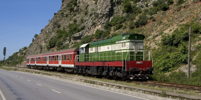 Rikthehet shërbimi hekurudhor në Tiranë: 90 mln euro për Tiranë-Durrës-Rinas