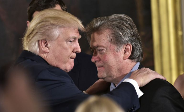 I përshkruajti si tradhtarë, Trump: Ish ndihmësi i Shtëpisë së Bardhë ka “humbur” mendjen