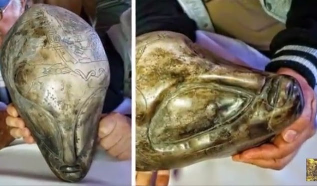 Fakte për alienët? Në shpellën misterioze zbulohen skulptura të çuditshme (FOTO)