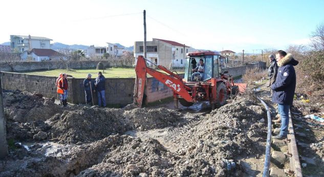 Pas shumë vitesh, rrjet i ri ujësjellësi për banorët e kësaj zone