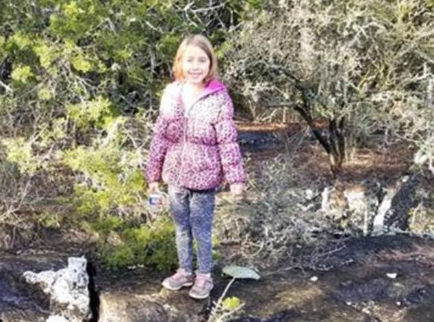 Ra në folenë e gjarprinjëve, helmi i tyre i shkon deri në bark vajzës