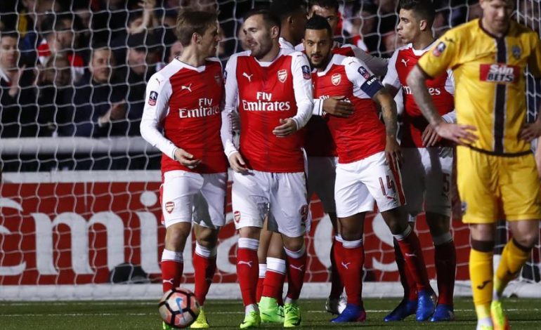 (FOTO) Pas Alexis Sanches, Arsenal “largon” dhe yllin tjetër nga skuadra