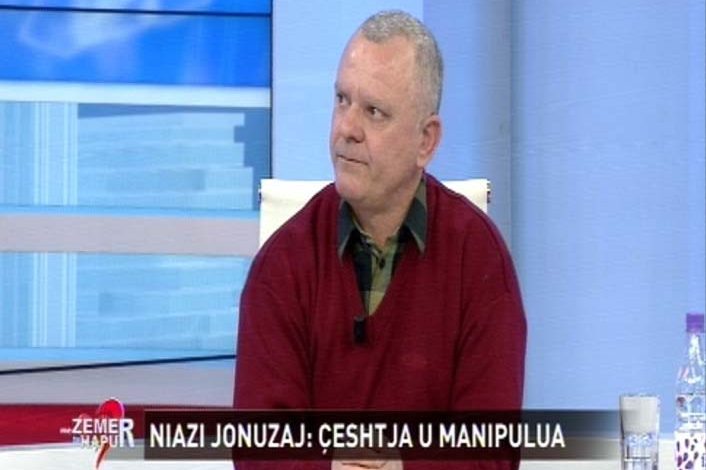 “Të kanë bërë magji dhe e ke në themelin e shtëpisë”, fallxhorja fut në sherr vlonjatin me motrat
