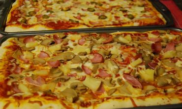 Si të bëni pica të shijshme me pak kalori dhe karbohidrate