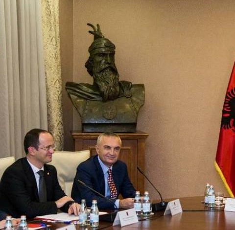 Meta hap letrat/ Tregon bisedën në 3 takimet me Bushatin: Në fund më tha se për Greqinë i duhej…