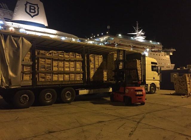 REKORDI BOMBASTIK/ Brenda kamionit në Durrës u kapë 526 KILOGRAM KOKAINE. Çfarë tha shoferi (DETAJET)