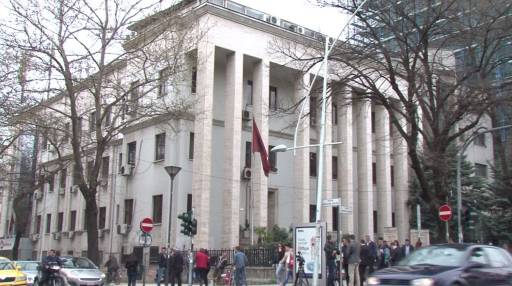 RAPORTI I 2017/ Gjykata e Lartë vetëm 4 mijë dosje të shqyrtuara. 22 mijë të tjera pa “gjyqtar”