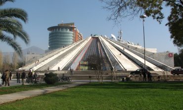 Pas Parisit, Londrës dhe Jerevanit, Piramida e Tiranës qendra më e madhe e KOMUNIKIMIT në Ballkan