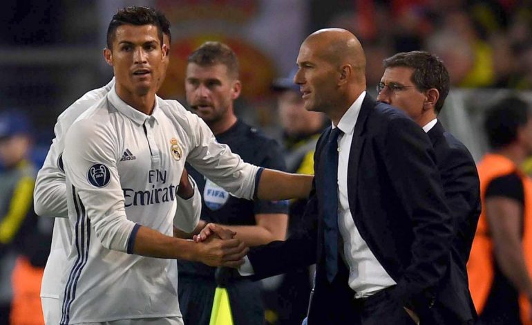 Zidane nuk kursen askënd nga yjet për supersfidën me PSG-në
