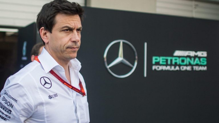 Toto Wolff: Ky sezon do të jetë më i vështiri për Mercedes