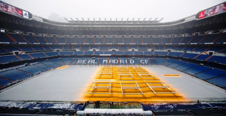 Bernabeu “pushtohet” nga bora, ja fotot spektakolare