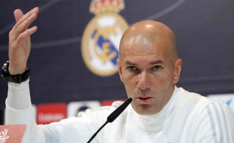 E thonë mediat franceze: PSG-ja piketon Zinedine Zidane për trajner