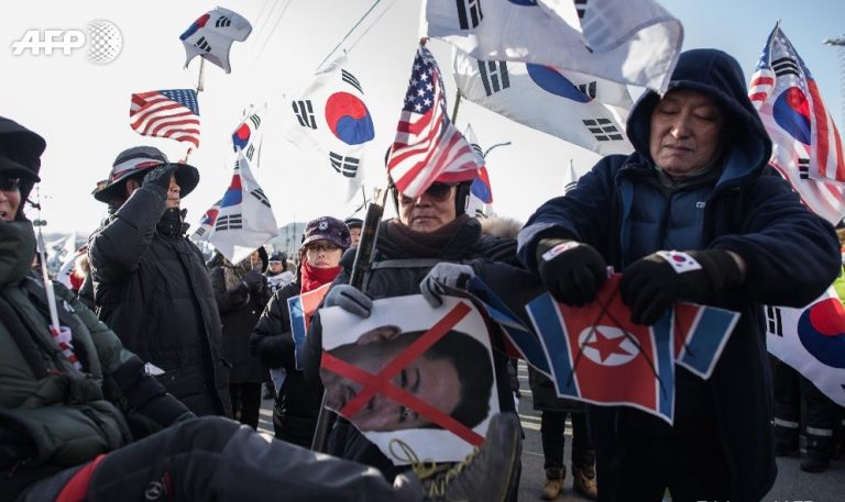 Protesta para stadiumit olimpik para fillimit të ceremonisë së hapjes së Olimpiadës
