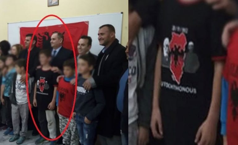Gjesti i vogëlushit shqiptar xhindos Agimin e Artë, bllokohet shkolla shqipe në Greqi