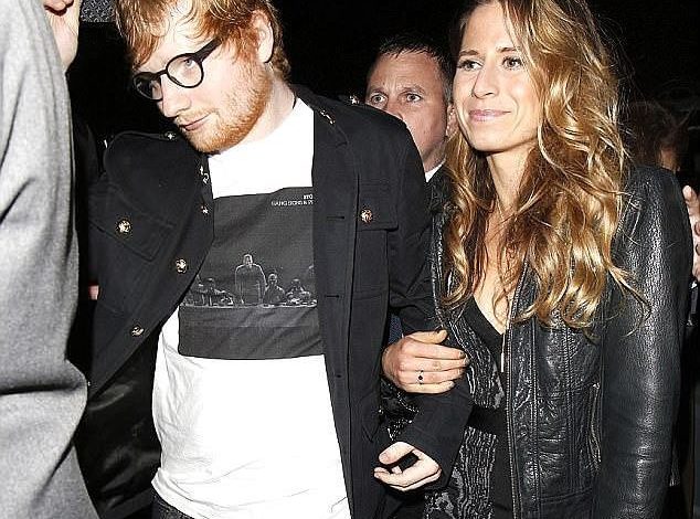 Ishte rastësi! Ed Sheeran tregon momentin kur u dashurua me parteren e tij