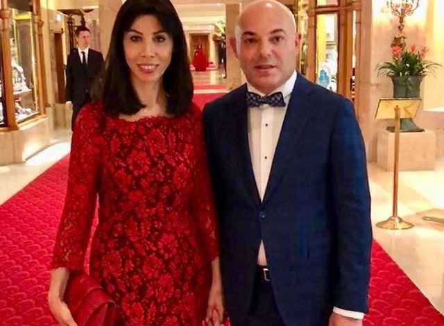 Si rrallëherë në borë, Blendi Fevziu publikon foto me të shoqen