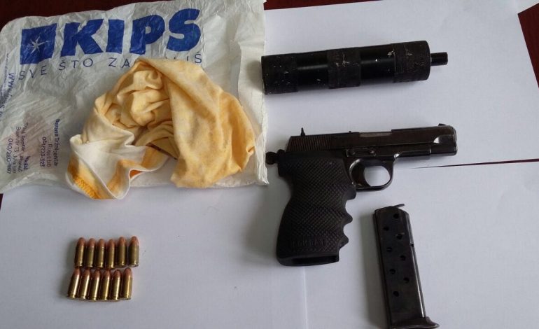 Shkodrani ndalohet për kontroll në Rrogozhinë, fati i keq i pasagjerit. Policia i gjen…