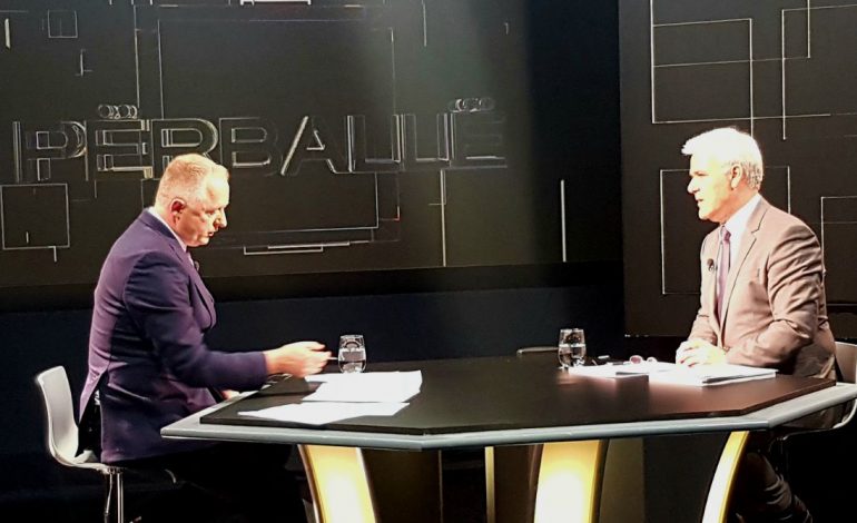 E FUNDIT/ Ministri Xhafaj: Sapo janë arrestuar autorët e plagosjes të trajnerit Gjoka në Shkodër
