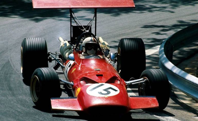 F1, Ferrari kthehet në origjinë: makinë krejtësisht e kuqe