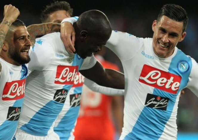 Arsenali dëshiron të rrëmbej nga Napoli yllin 26-vjeçar