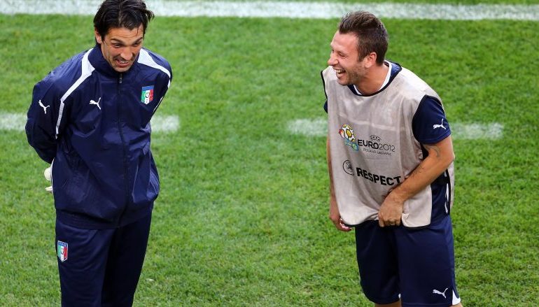 Cassano: Buffon mund të luajë deri në moshën 45 vjeçare