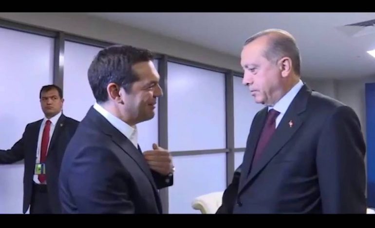 “Do t’i thyejmë këmbët e duart”, Athina zyrtare i përgjigjet kërcënimit të Turqisë për Tsipras