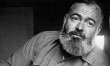 Tregimi prekës i Ernest Hemingway-it në gjashtë fjalë. Një bast që lindi mes shokësh