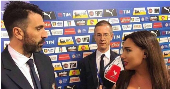 (FOTO) Buffon shqyen sytë duke i parë gjoksin Ilda Bejlerit, media italiane tallet me momentin epik