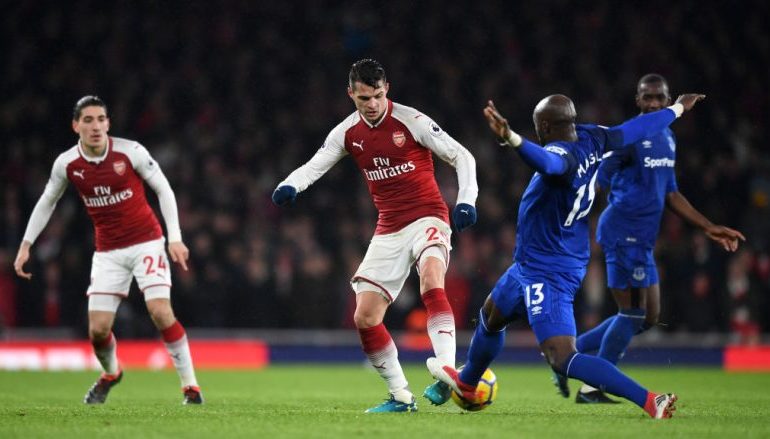 Carragher ende nuk është bindur nga Xhaka: Nuk e di se çfarë i sjell Arsenalit