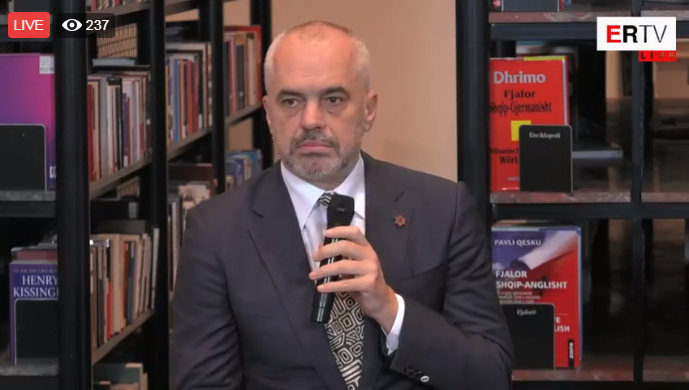 Rama me Senatin e Universitetit të Tiranës: Po më çuat te pika fundore, aty ‘priten koka’