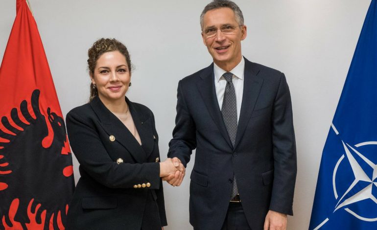 Xhaçka në Ministerialin e NATO-s, takon Stoltenberg: Buxheti për FA-të, 2% e GDP deri në 2024