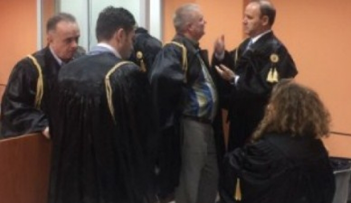 Ndërpritet gjyqi i Xhikës/ Sherr mes Avokatit dhe Prokurores: Kontrolluat shtëpinë natën, tmerruat …