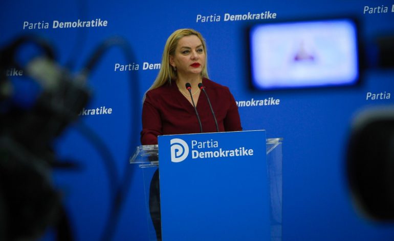 PAGAT E PEDAGOGËVE/ Vokshi nga PD: Ligji i arsimit ka dështuar, Nikolla ka shpërdoruar detyrën