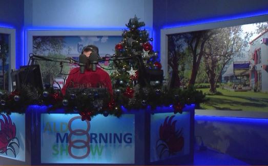 Aldo i “Morning Show” feston 45 vjetorin. Torta që i bënë për ditëlindje nuk na HABITI fare (FOTO)