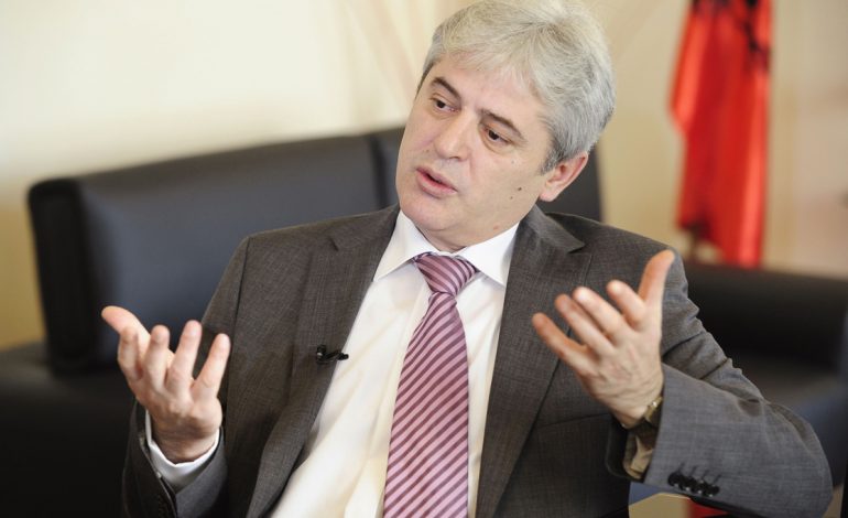 ÇËSHTJA E EMRIT TË MAQEDONISË/ Ahmeti: Referendumi për emrin mund ta ndërlikojë procesin