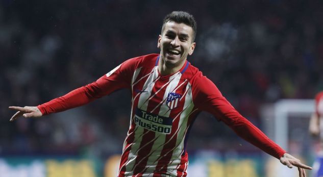 Atletico mposht Valencian, ‘kërcënon’ Barcelonën kryesuese